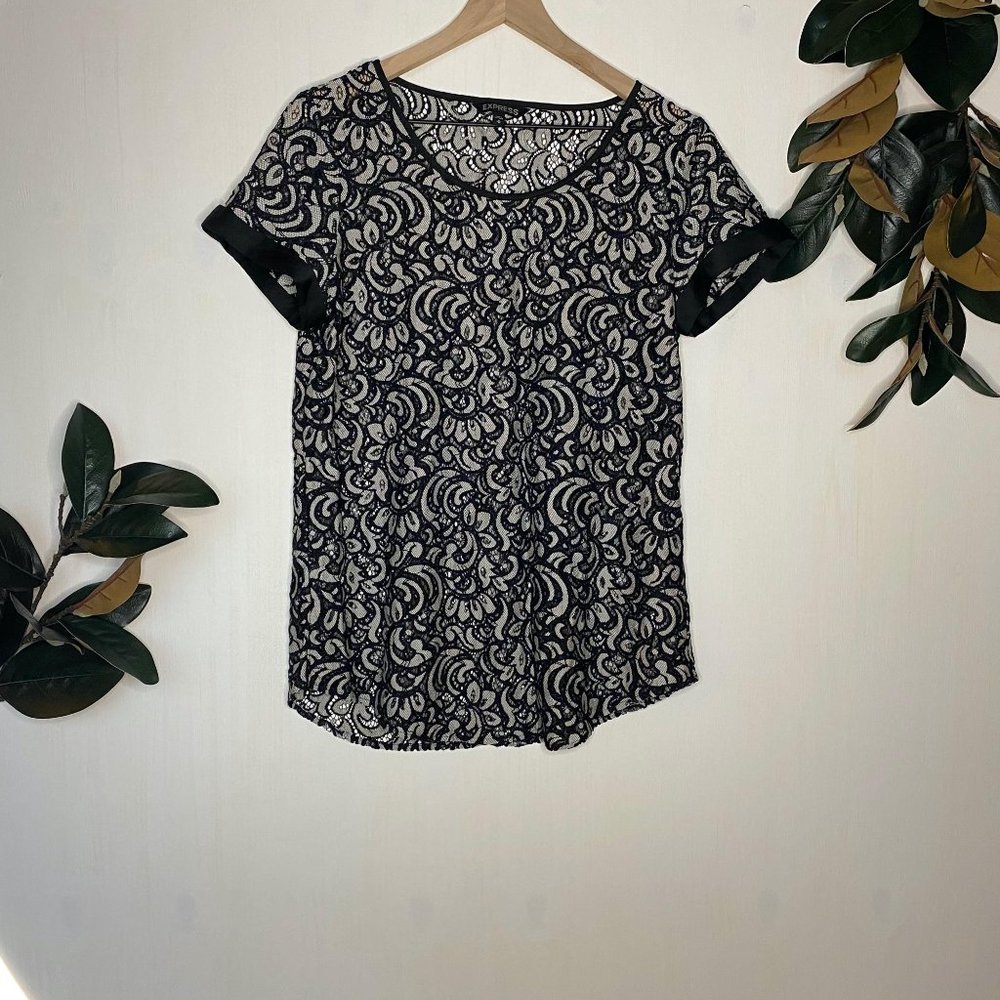 Express Black & White Floral Lace Blouse